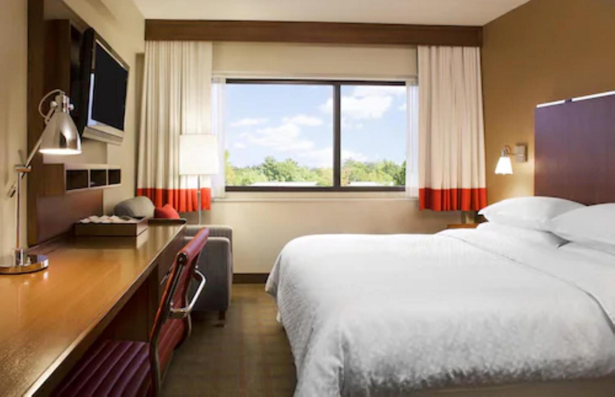 Four Points By Sheraton Edmundston Hotel & Conference Center מראה חיצוני תמונה