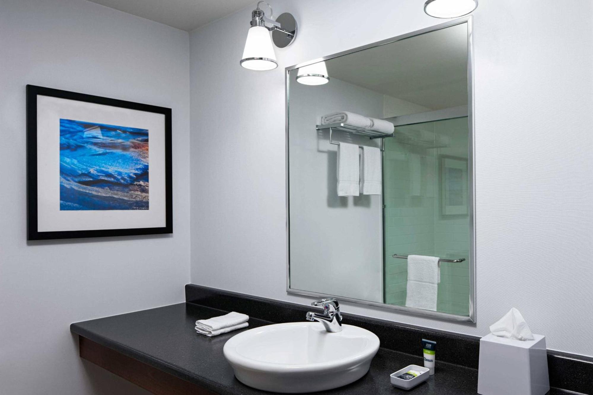 Four Points By Sheraton Edmundston Hotel & Conference Center מראה חיצוני תמונה