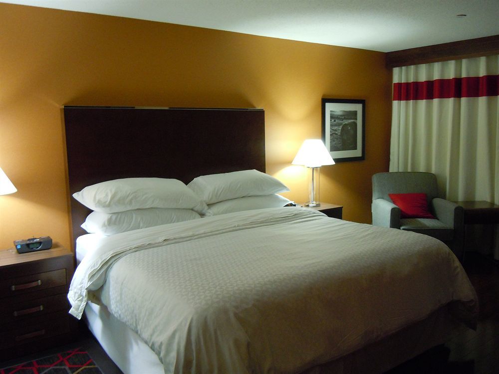 Four Points By Sheraton Edmundston Hotel & Conference Center מראה חיצוני תמונה