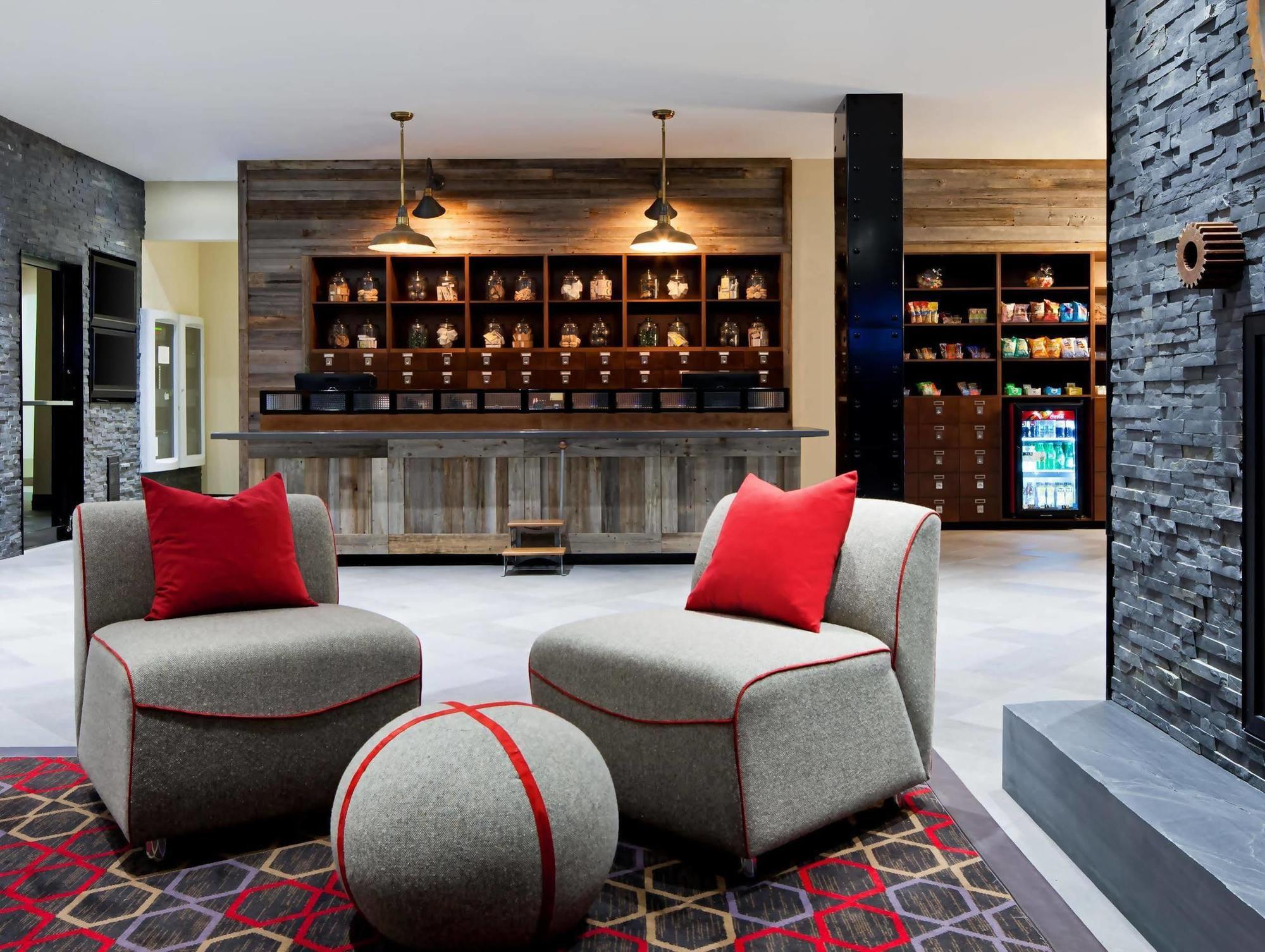 Four Points By Sheraton Edmundston Hotel & Conference Center מראה חיצוני תמונה